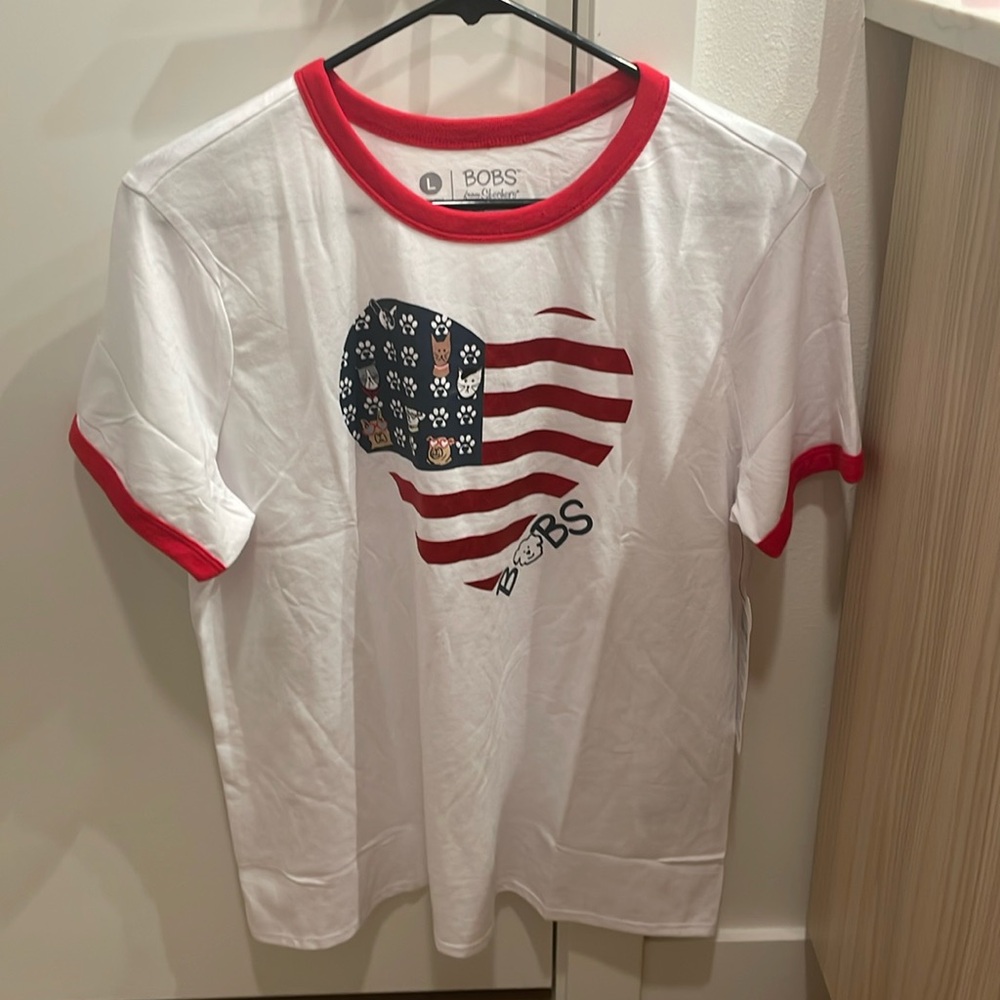 BOBS from Skechers t-shirt, NWT